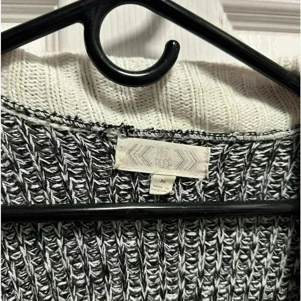 PINK ROSE GRAY AND BURGUNDY FLANNEL